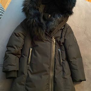 Toddler Size 2T Mackage in Excellent condition color black